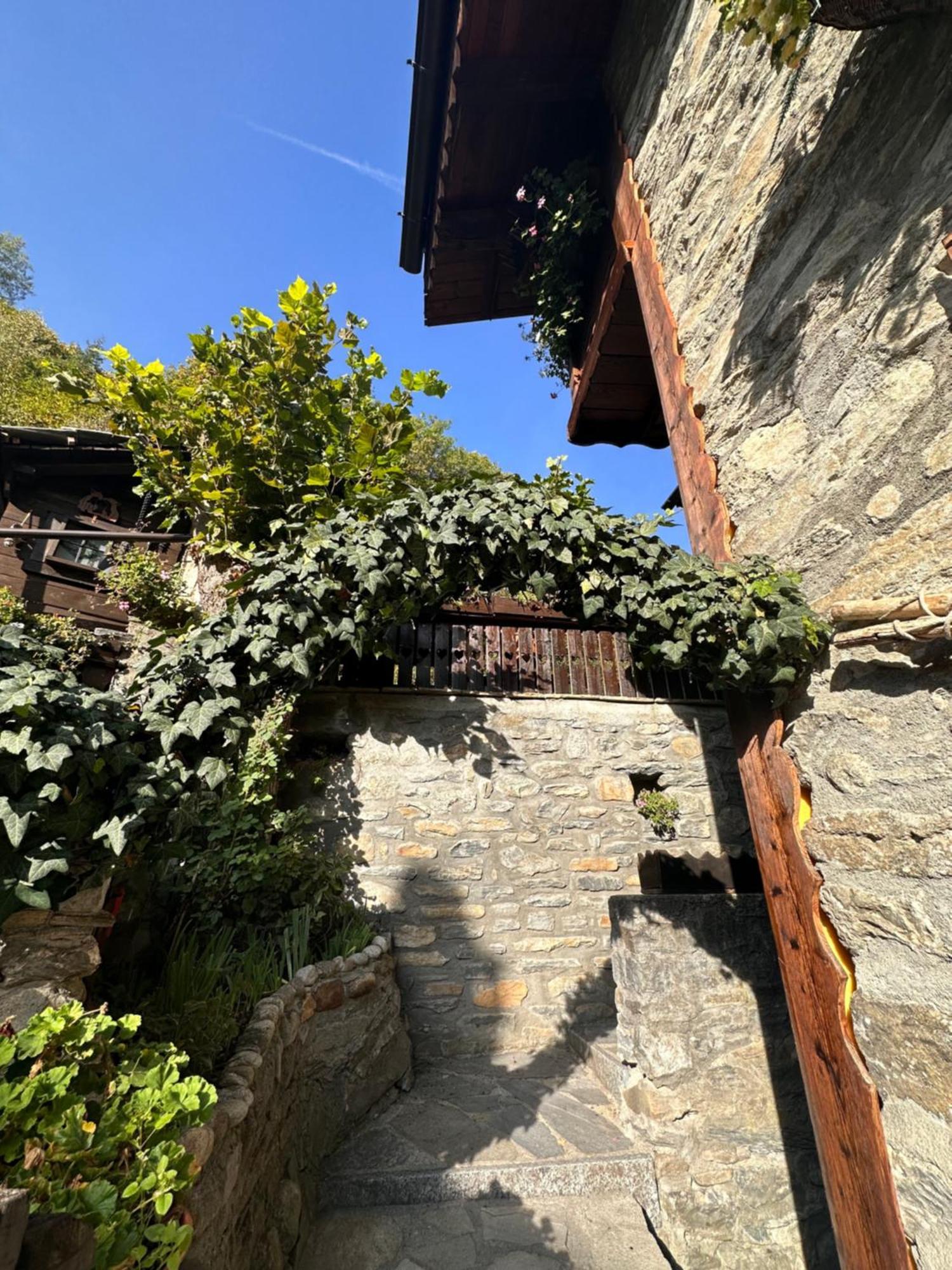 Le Grenier De Olga E Mario Apartment Pre-Saint-Didier Luaran gambar