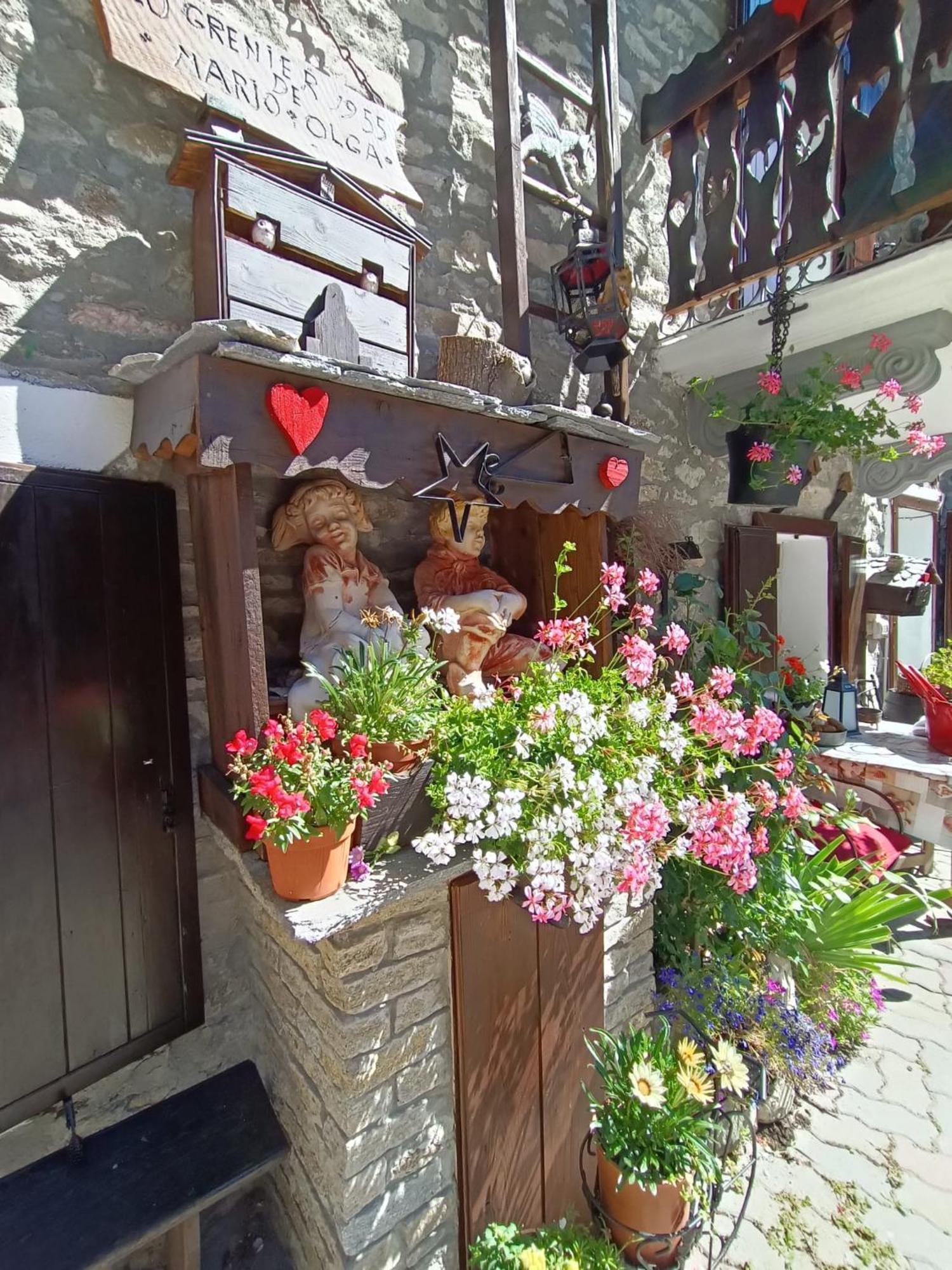 Le Grenier De Olga E Mario Apartment Pre-Saint-Didier Luaran gambar